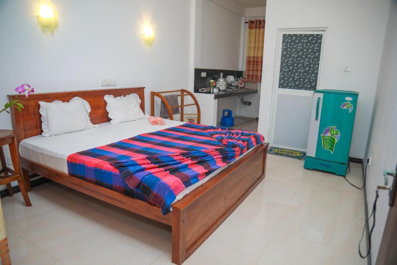 Hasaranga Holiday House Hikkaduwa Eksteriør bilde