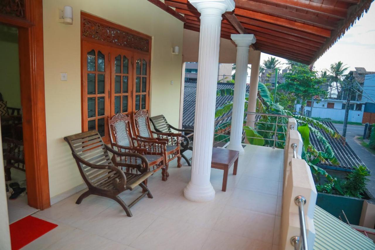 Hasaranga Holiday House Hikkaduwa Eksteriør bilde